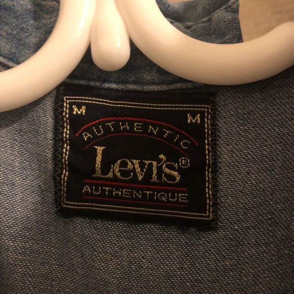 AUTHENTIC LEVIS JEAN BUTTON DOWN - Picture 3 of 4